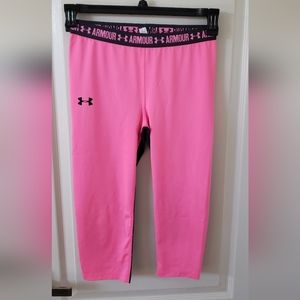 Under Armour pink and black leggings, size M, good used condition